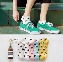 Load image into Gallery viewer, High Quality Cute Striped Women Casual Cotton Socks - smilybee