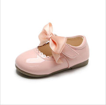 Load image into Gallery viewer, Beautiful Summer Breathable Bow Shoes for Baby Girls - smilybee