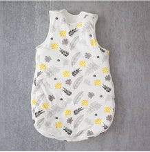 Load image into Gallery viewer, Sleeping Bag With Detachable Sleeves