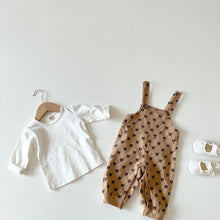 Load image into Gallery viewer, Baby bear strap pants in Spring
