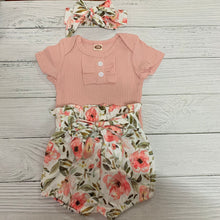 Load image into Gallery viewer, 3Pcs Baby Girl Outfit Set Solid Color Short Sleeve Ruffle Button Closure Romper Short Flower Waist Belt Pants Hair Band
