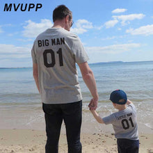 Load image into Gallery viewer, Family Look matching outfits father and son big litter man Dad baby summer fathers day clothing T-shirt for daddy and me clothes - smilybee
