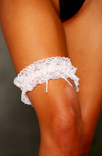 Load image into Gallery viewer, Shirley of Hollywood 19 Pink Garter
