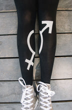 Load image into Gallery viewer, Zohara &quot;Mars + Venus&quot; Light Grey Print Tights
