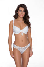 Load image into Gallery viewer, Roza Damaris White Bra
