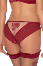 Load image into Gallery viewer, Roza Mehendi Brief Claret
